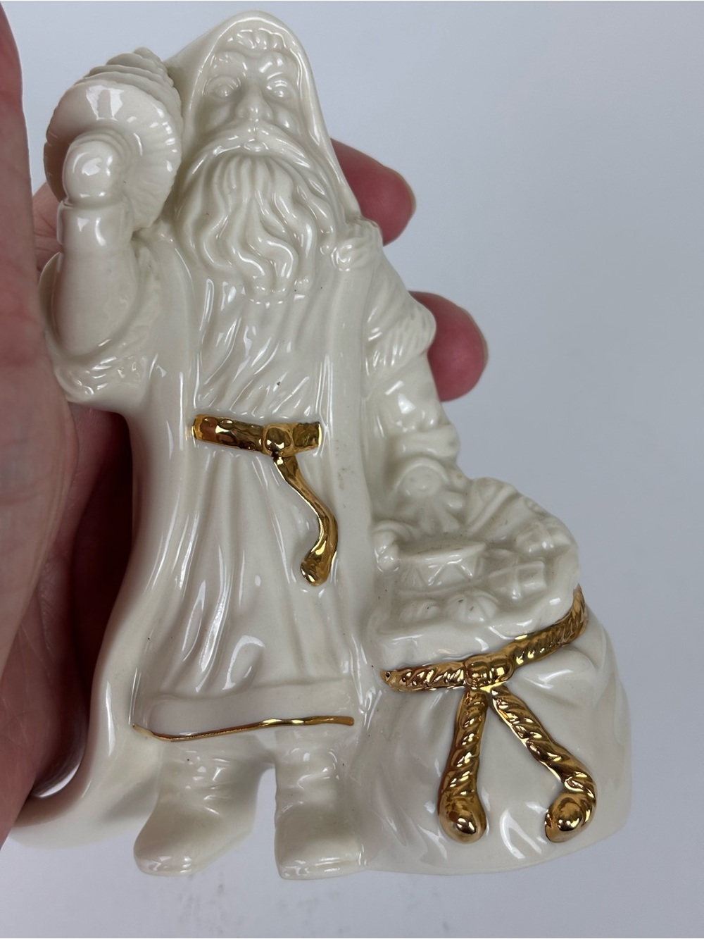 Lenox White Ceramic Santa Figurine with Gold Accents - Picture 10 of 10